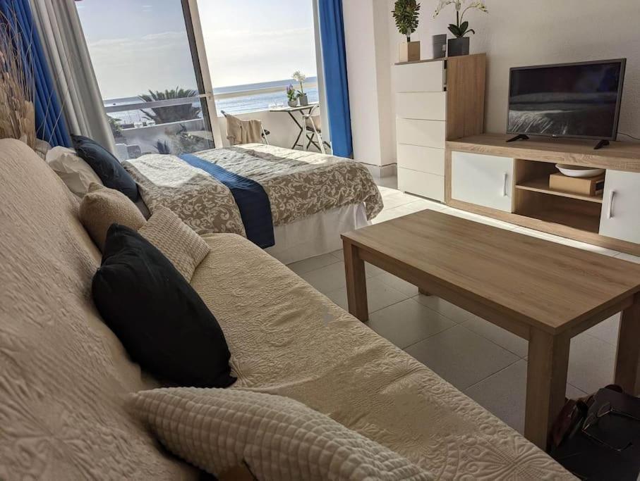 Beachfront Studio Apartment Puerto Rico เปอร์โตริโก ภายนอก รูปภาพ